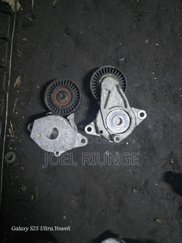 1nr or 2nr Belt Tensioner in Probox Vitz