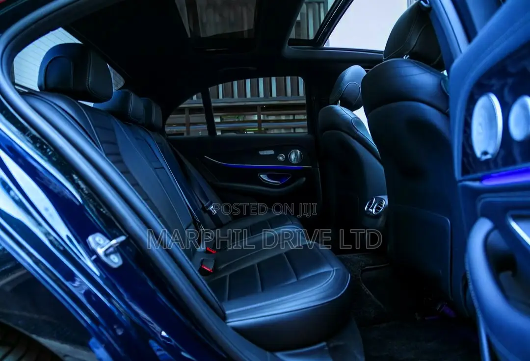 Mercedes-Benz E250 2018 Blue