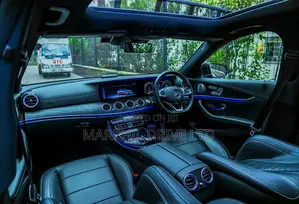 Mercedes-Benz E250 2018 Blue