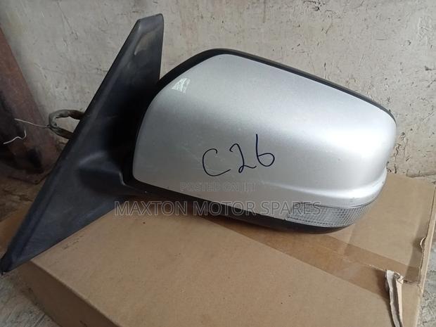 Sidemirror Nissan Serena C26 - main view