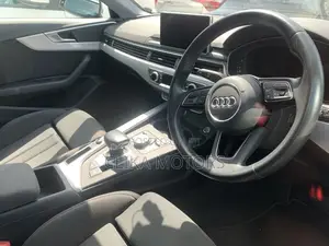 Audi A4 2.0T Tech Premium AWD quattro 2018 White