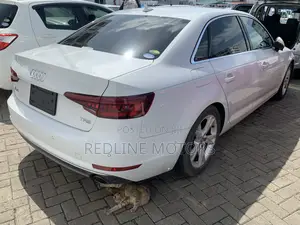 Audi A4 2.0T Tech Premium AWD quattro 2018 White