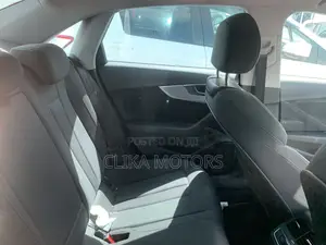 Audi A4 2.0T Tech Premium AWD quattro 2018 White