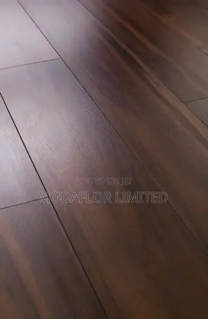 Laminate Floor Boards – Transform Any Room With Ease!