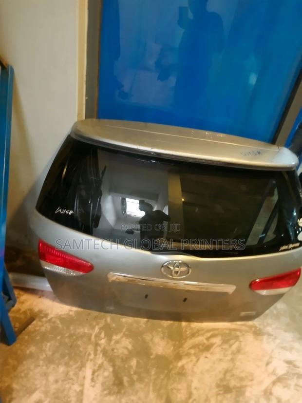 Genuine Quality Toyota Wish Boot