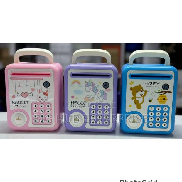 Battery Powered Piggy Bannk - main view