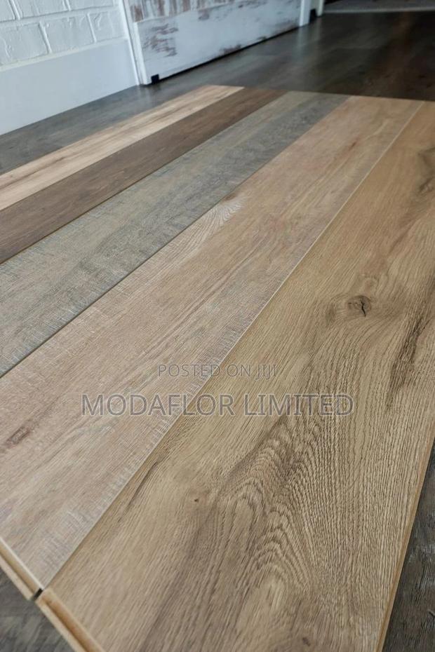 Laminate Flooring – Designed for Modern Living!