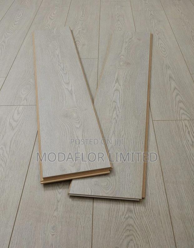 Laminate Floor Boards – More Than Just a Floor!