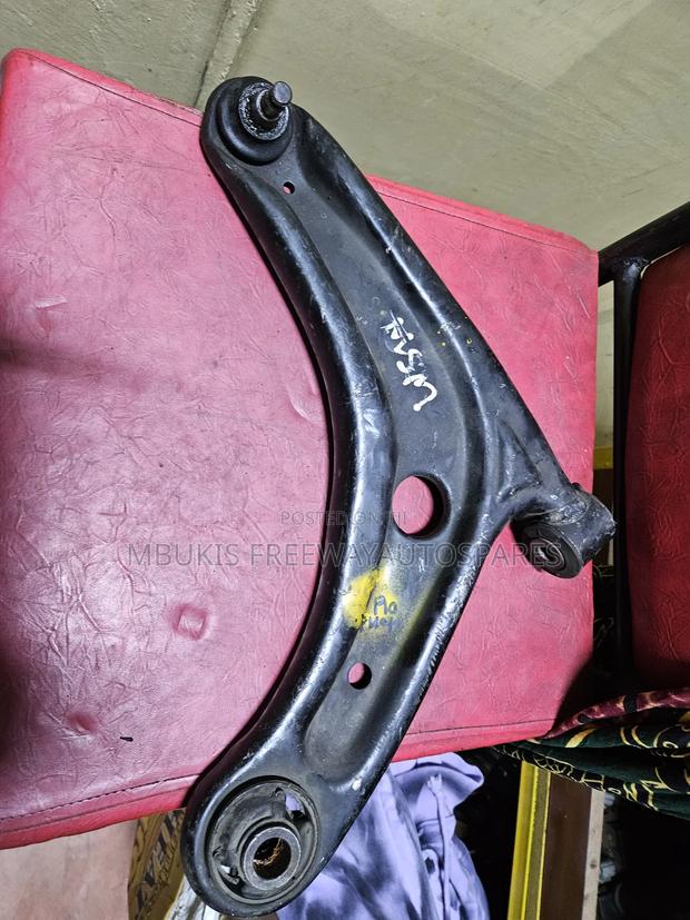 Control Arm Honda Fit Old