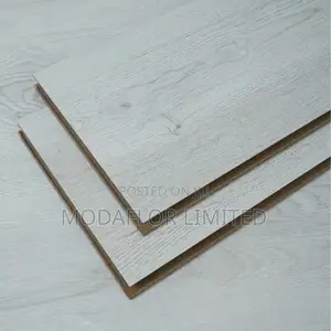 Laminate Flooring – Wood Texture, Modern Technology!