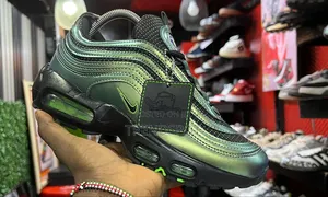 Nike Air Max 95/97 “Storm -Oregon Pe”