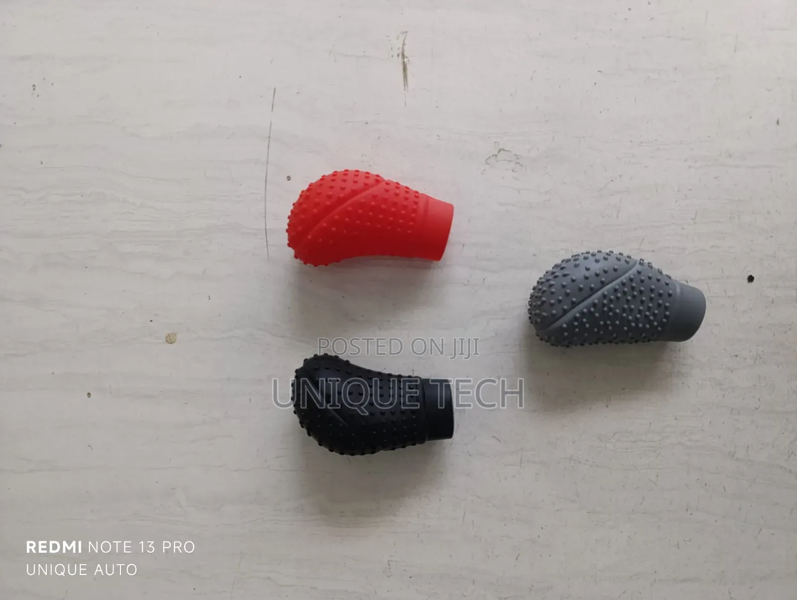 Silicone Gear Knob Cover / Universal Soft Grip Knob Cover