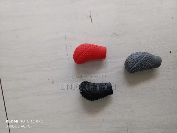 Universal Silicone Gear Cover / Shift Knob Protector - main view