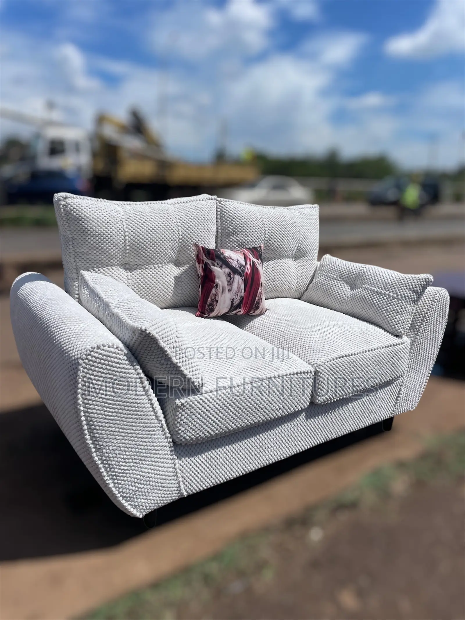 2 Seater Sofa/ 2 Seater Sofa