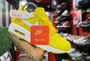 Supreme * Nike Air Max 1 “Yellow” - main view
