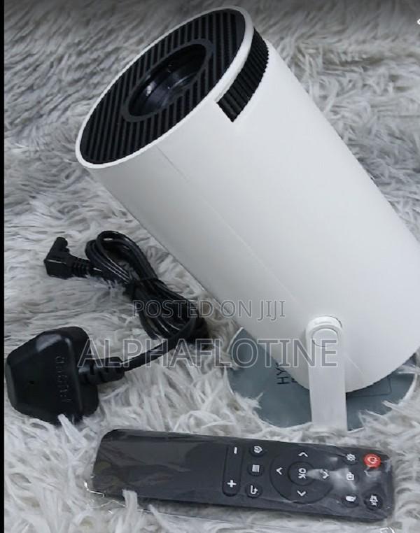 Ultra Hd High Dynamic Range Projector - thumbnail 3