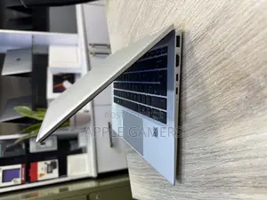 Laptop HP EliteBook X360 1030 G7 16GB Intel Core I7 SSD 512GB
