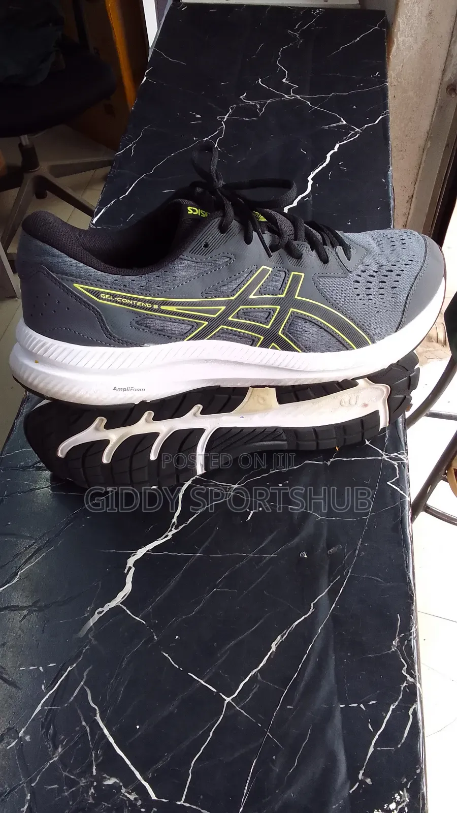 Aasics,Gel-Contend8 Mtumba Size11.5