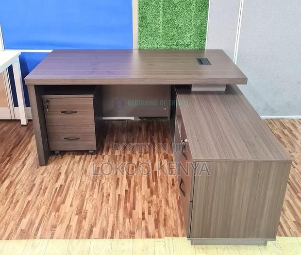 Office Desk : Work via Office Executive Table - thumbnail 2