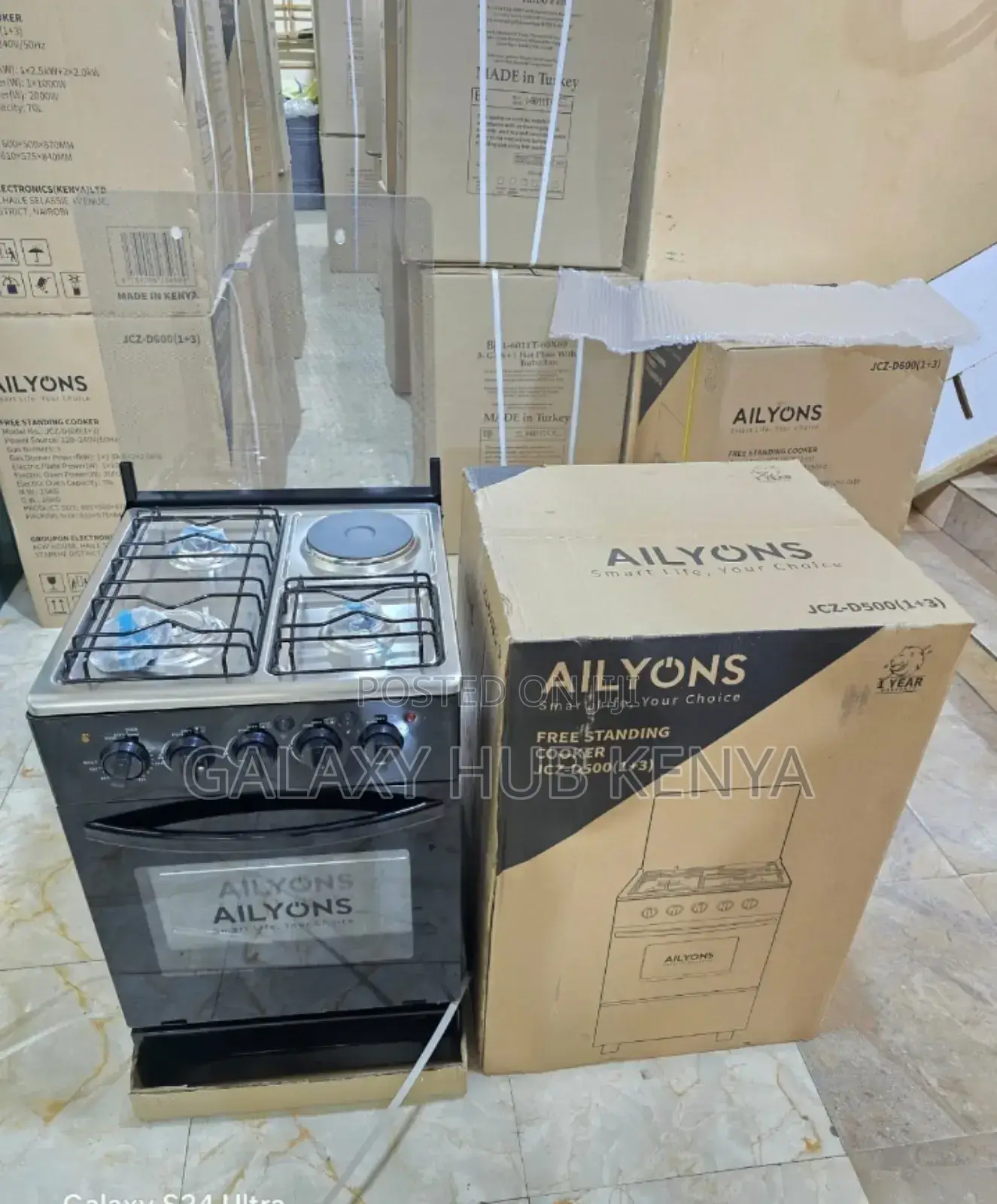 50 by 55 Ailyons 3 +1 Standing Cooker