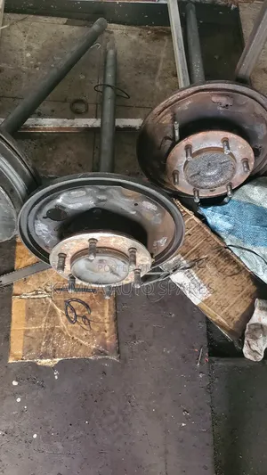 Toyota Hiace Axles 7l (2wd)