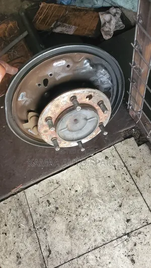 Toyota Hiace Axles 7l (2wd)