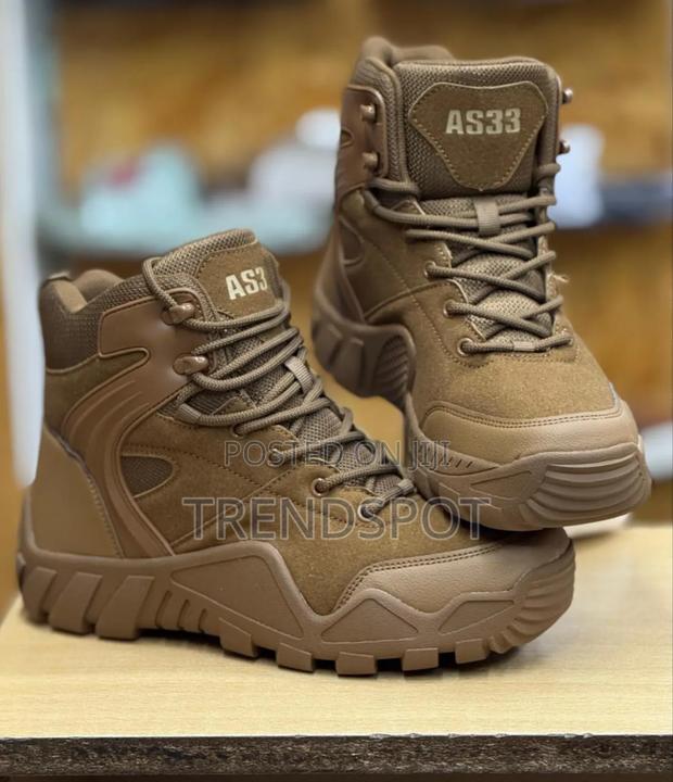 As33 Size 40 to 45 Brown Boots - main view