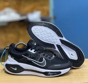 Nike Zoom Size 40 to 45 Grey and Black