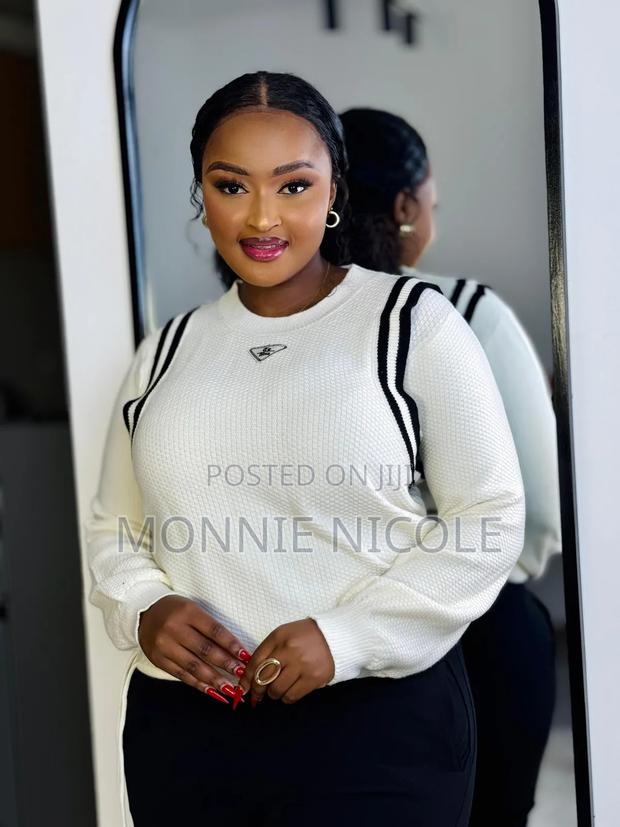 Warm Ladies Sweaters - thumbnail 3