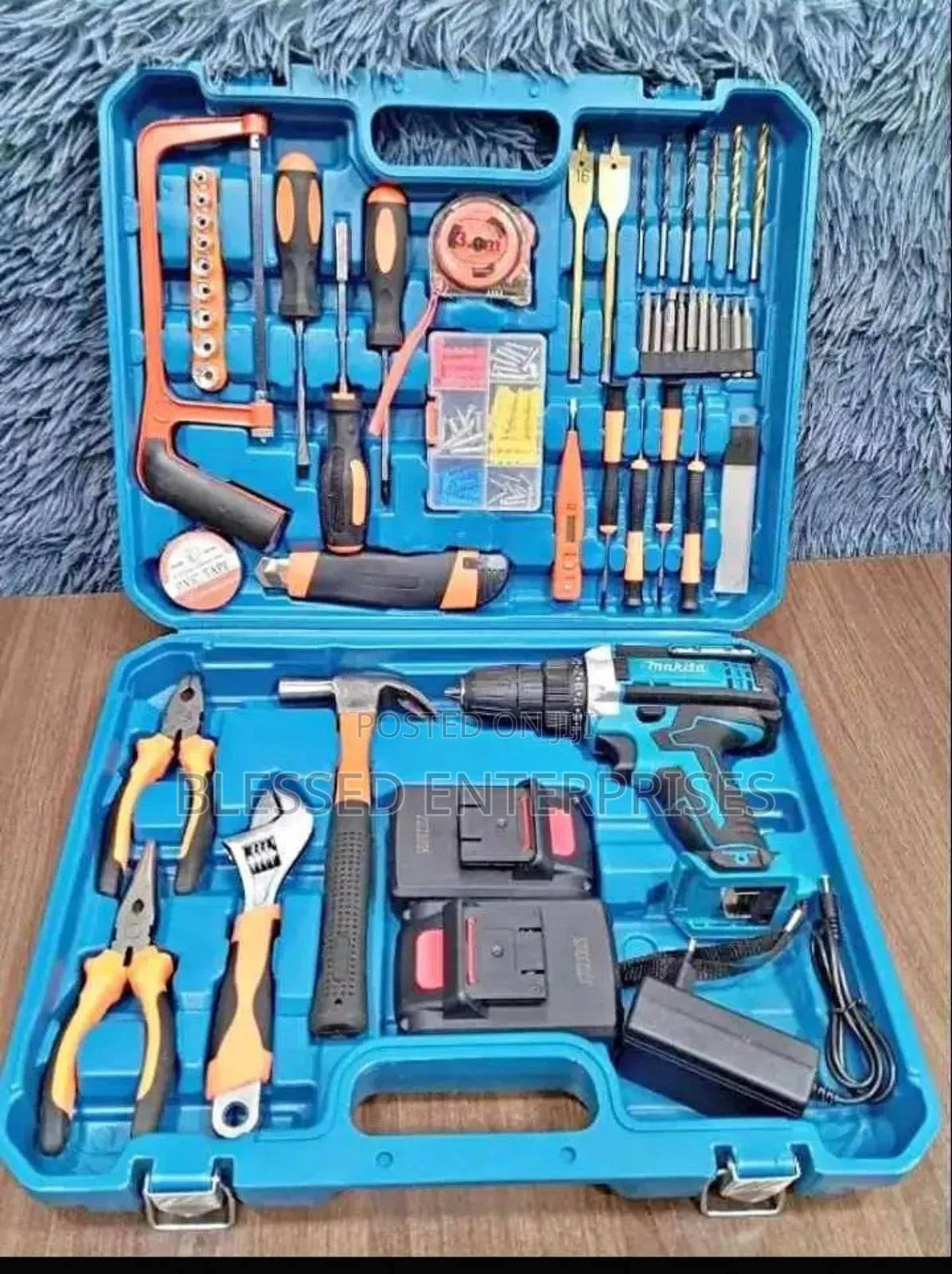Makita Drill Complete Set/21v Makita Drill Set