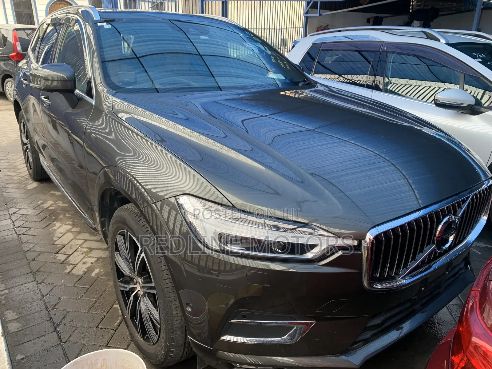 Volvo XC60 T5 Momentum AWD 2018 Ivory