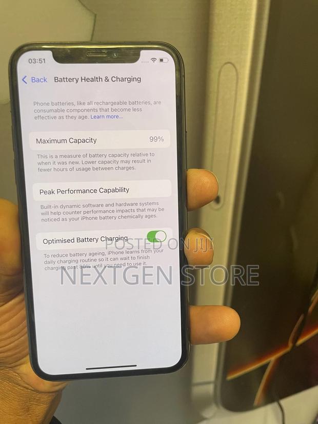 Apple iPhone 11 Pro 64 GB Gray - thumbnail 4