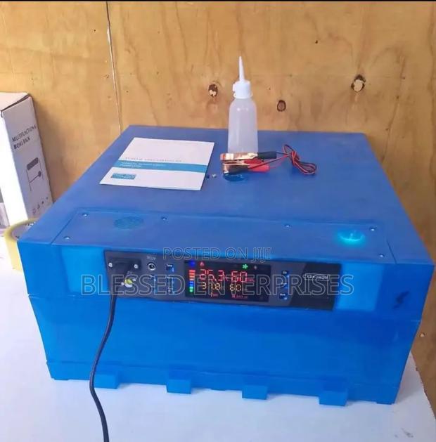 64 Egg Incubator/Egg Incubator