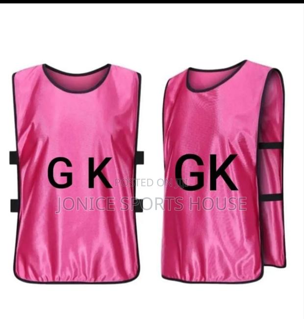 Netball Bibs Reverseble - thumbnail 3
