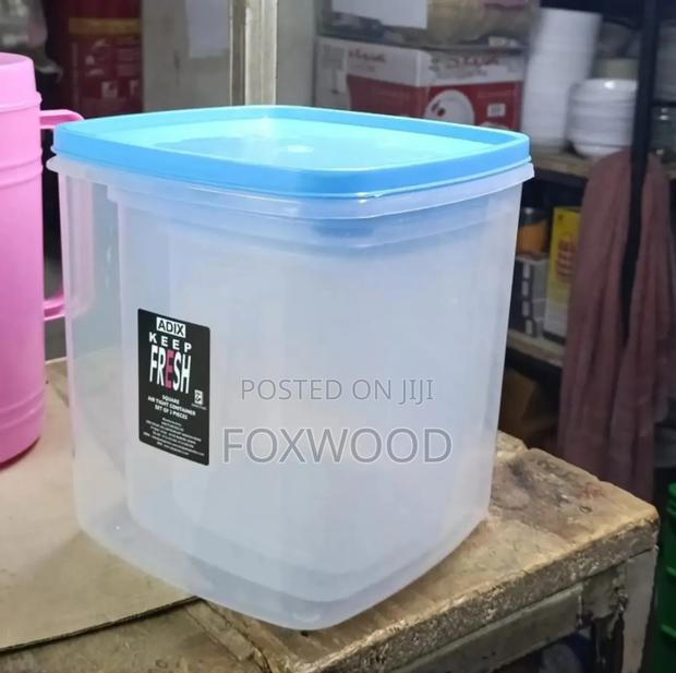 3pcs Plastic Storage Containers - thumbnail 3