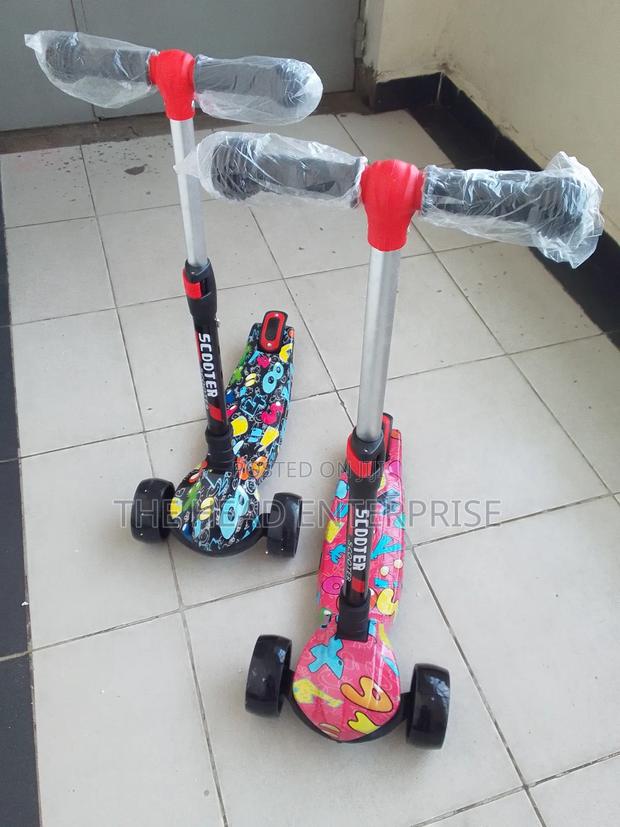 Upto 13yrs Kids Scooter With Adjustable Handle - thumbnail 3