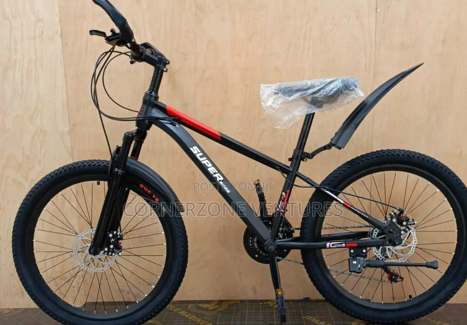 Superboss Mountain Bike Size 24 / Mountain Bike