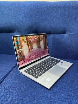 Laptop HP EliteBook 1040 G8 32GB Intel Core i7 SSD 512GB