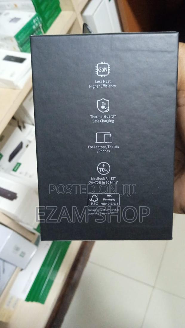 Ugreen Nexode Rg 3-Port Gan Fast Charger - thumbnail 5