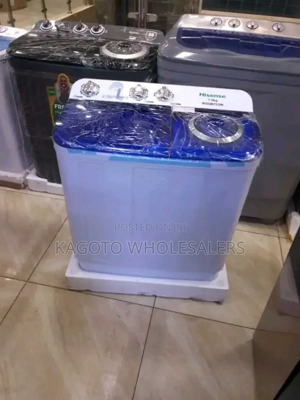 White Hisense Washing Machine Twin Tub 7.5 KGS