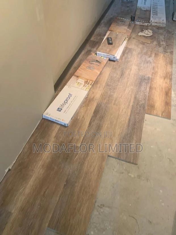 Laminate Flooring – Add Value, Add Style!