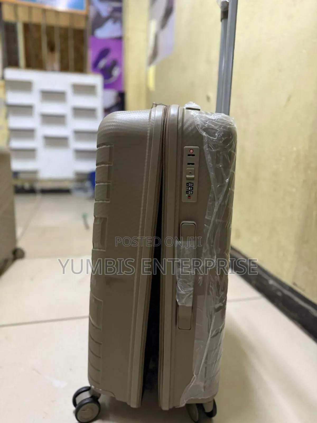 Light Brown Rubber 1 Pc Single Medium Size 66cm at 3500