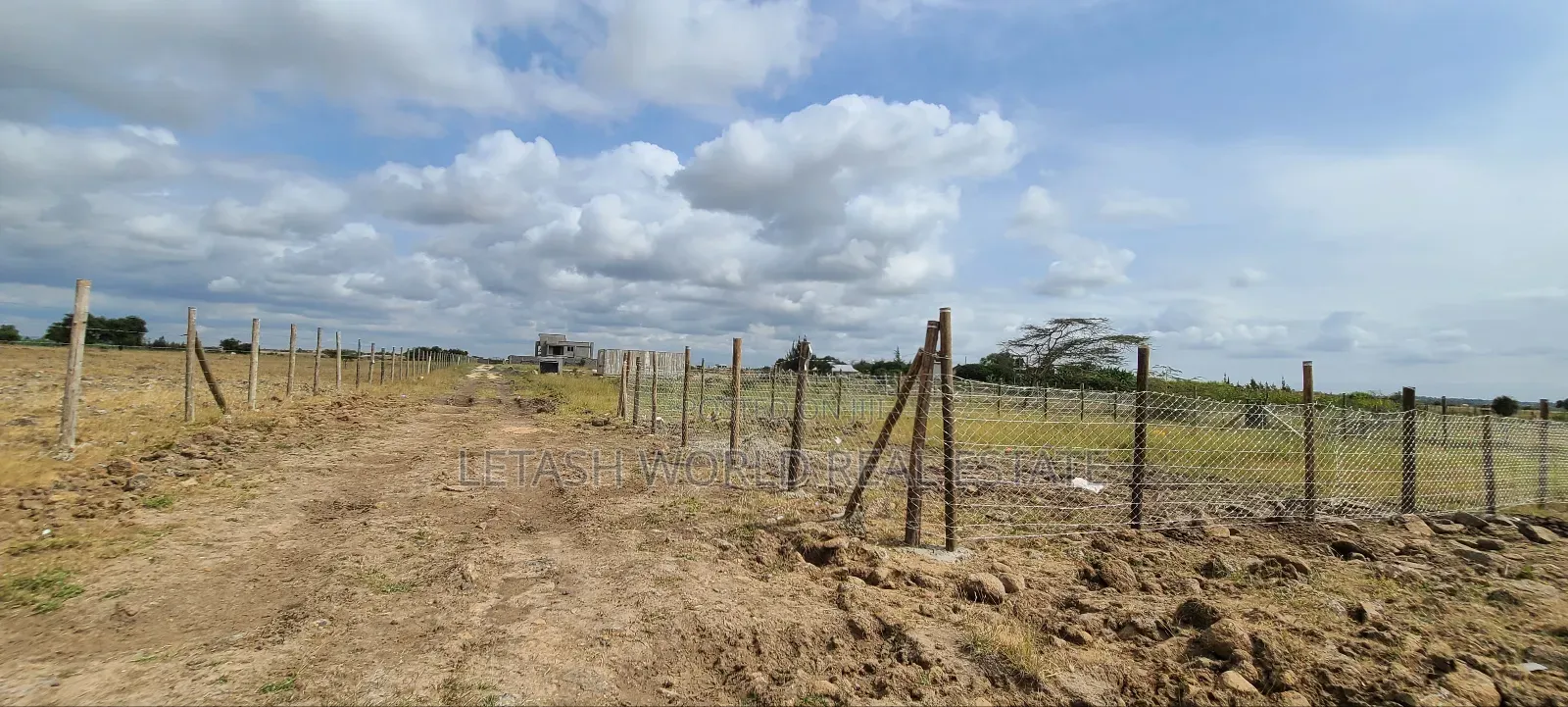 50 by 100 Plots, 4km From the Highway, Selling at 