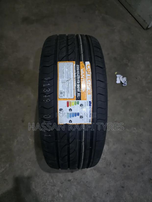 235/45r18 Centra Tyre