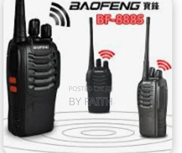 3-5km Talk Range Baofeng 2-Way Walkie Talkie Radio Calls