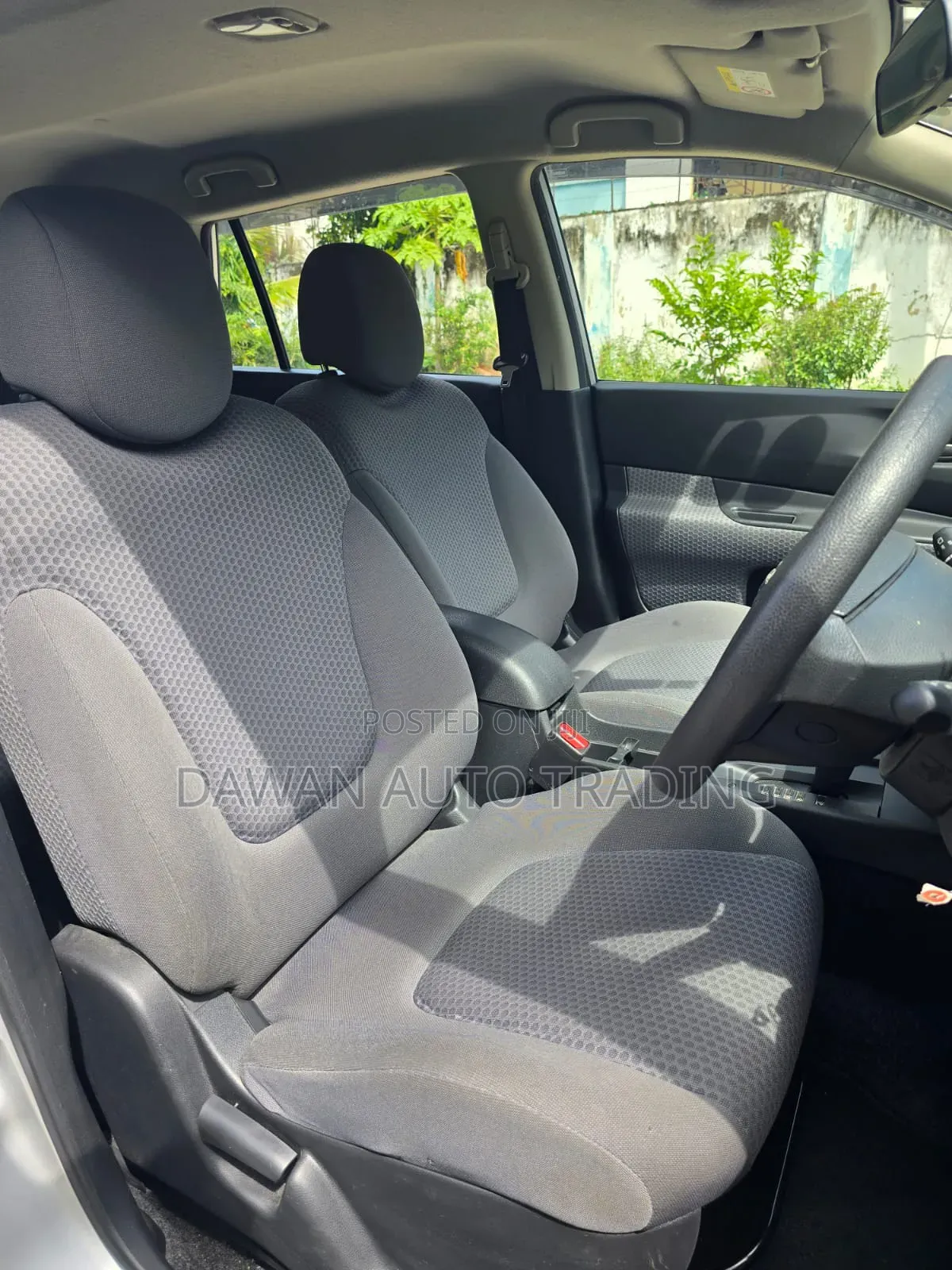 Nissan Wingroad 2018 Silver