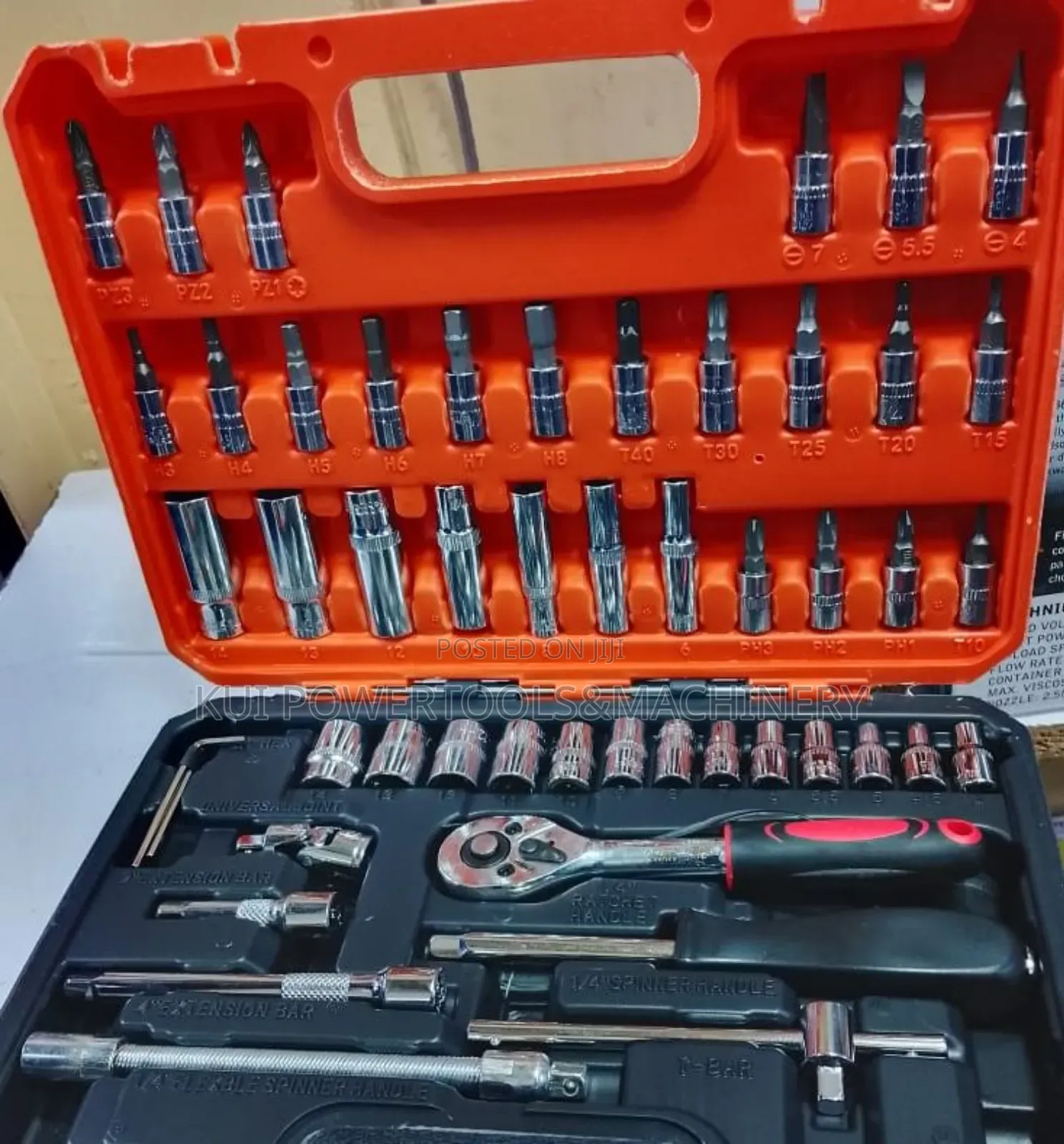 53 PCS 1/4" Socket Set / Toolkit
