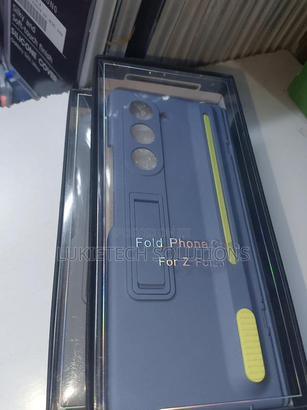 Z Fold 6 Phone Case Classic Case - thumbnail 3