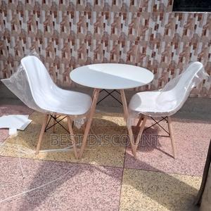 White Round Table and 2 - Chairs - thumbnail 2