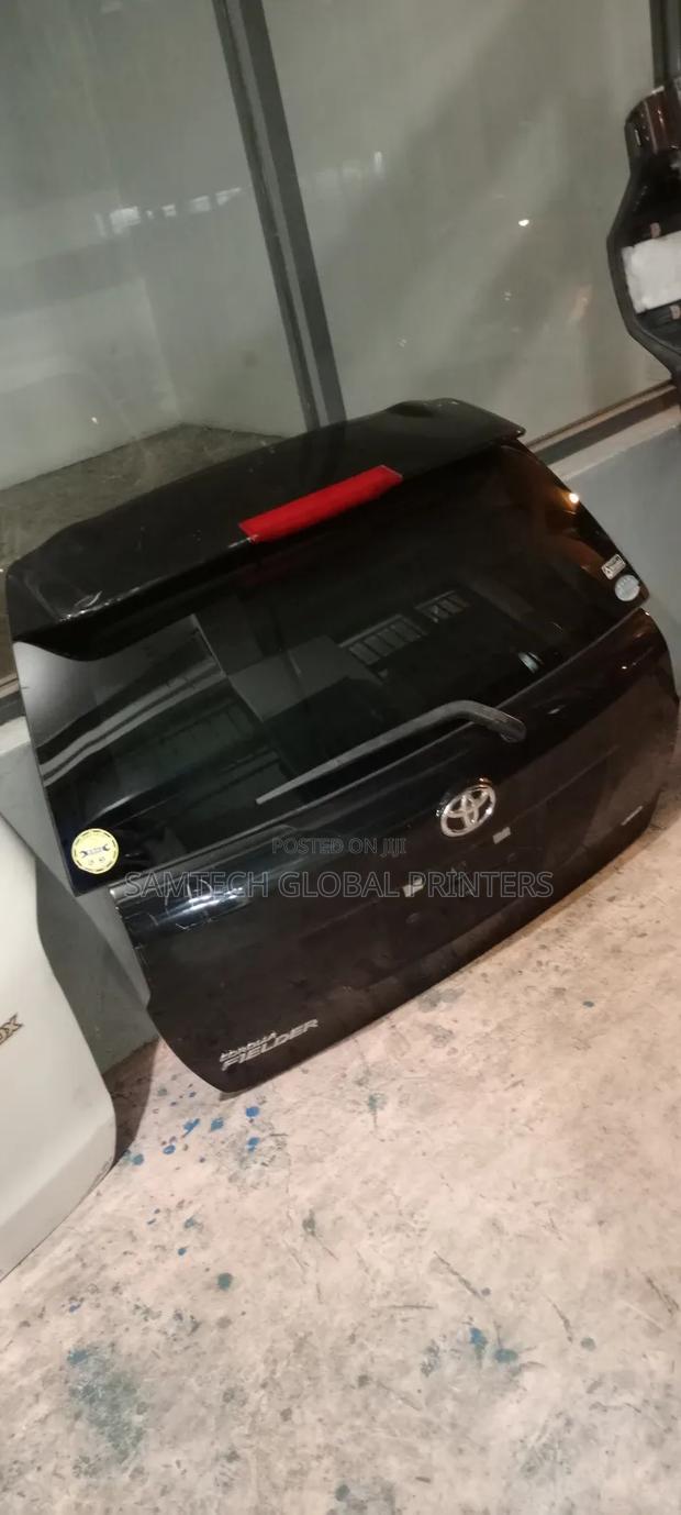 Refined High Quality Toyota Fielder 161 Boot